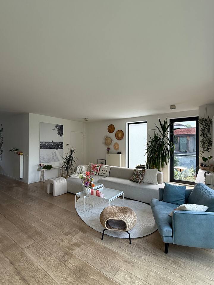 Rustig Verblijven Nabij Tml-peaceful Stay Near Tml - Boom