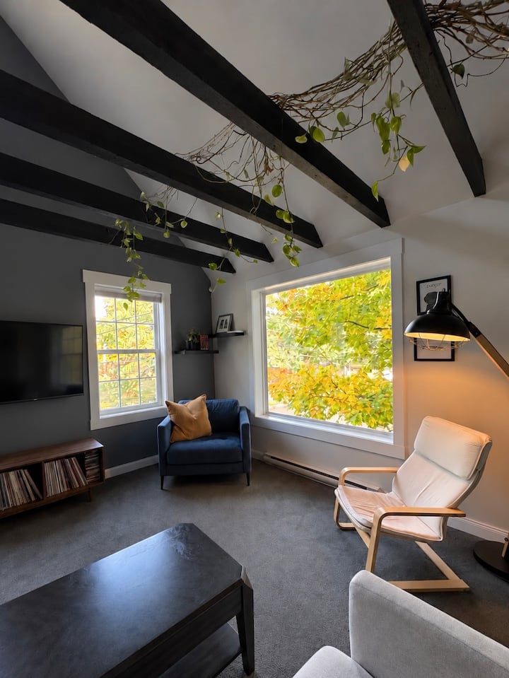 Main photo of rental property: Photo 1 of 6 in Fredericton, NB