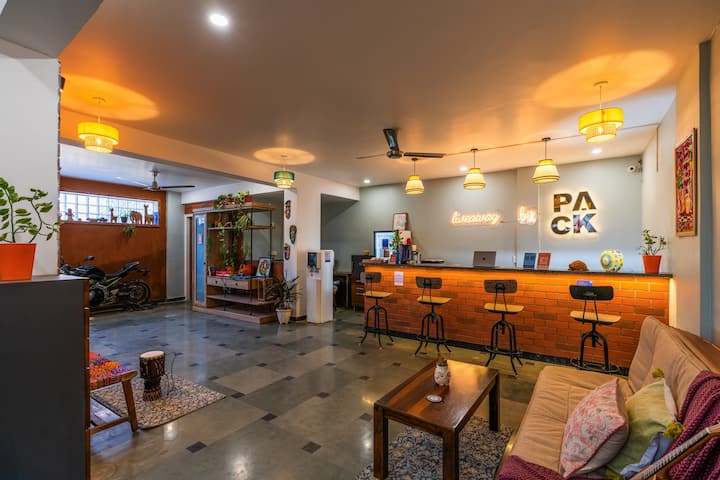 Superior Balcony Room | Liveaway Rishikesh By Pack - Rishikesh