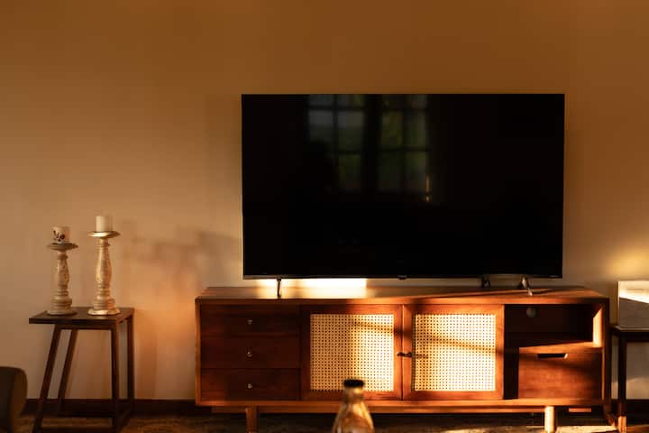 Living room image 9