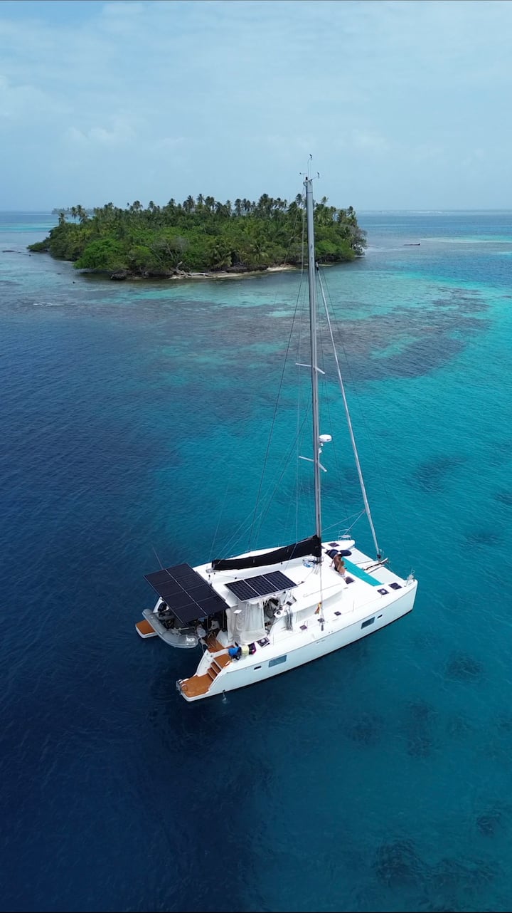 Memorable Boat Ride Private Yacht All inclusive