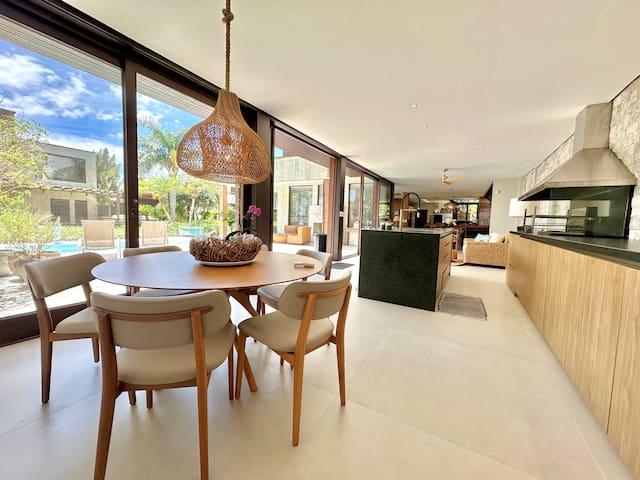 Aluga Gramado e Litoral managed Airbnb listing 2