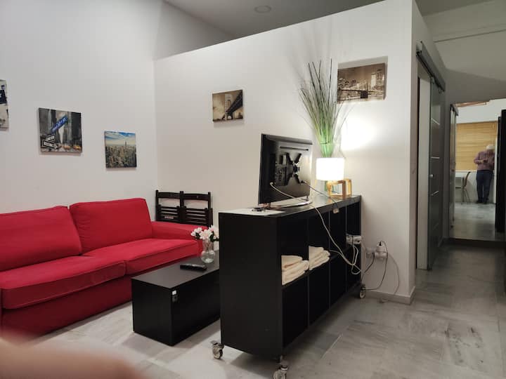 Jp7 Piso Y Parking 10min Sevilla - Zona Comercial - Camas
