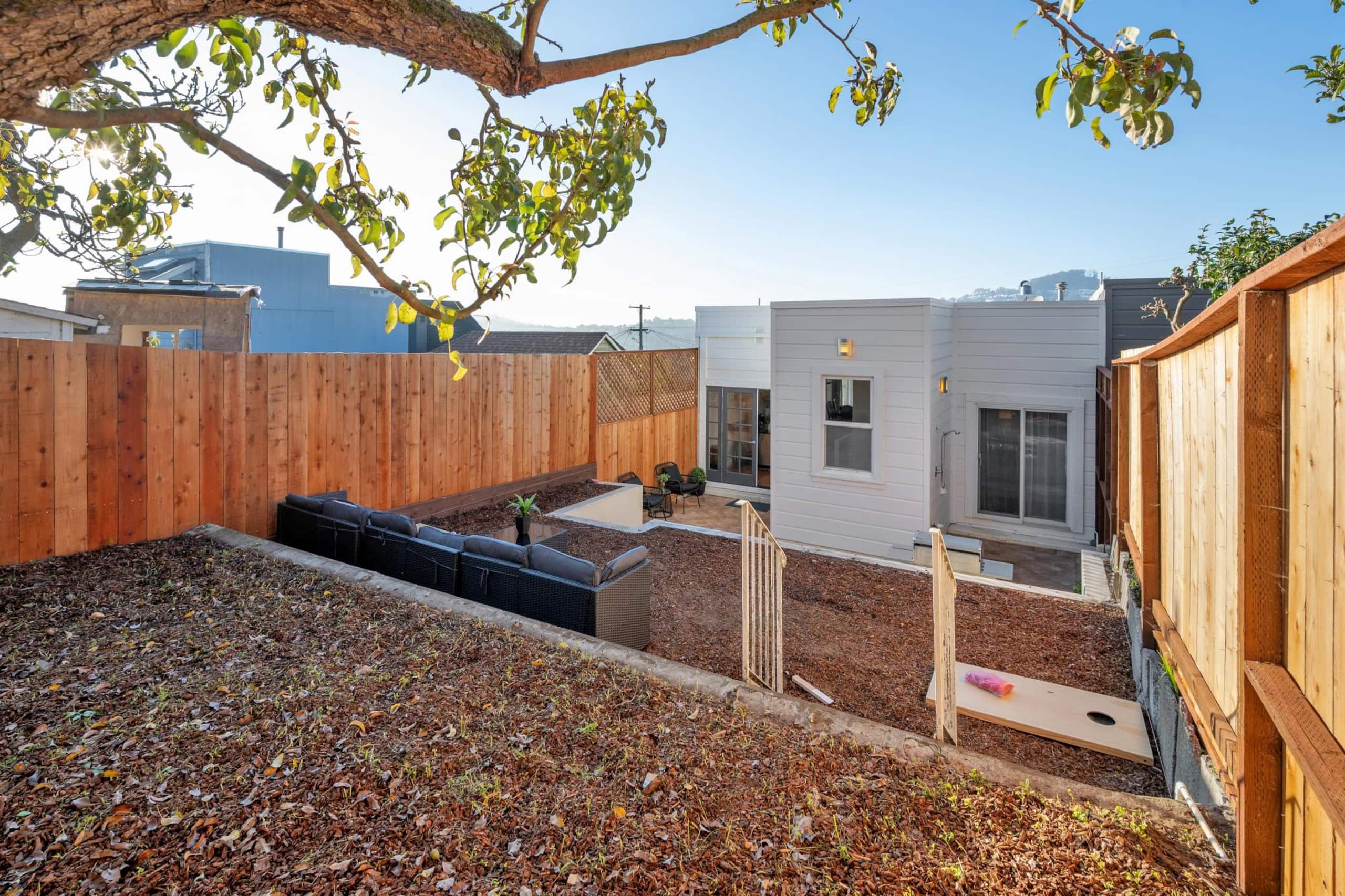 Home in San Francisco · ★5.0 · 2 bedrooms · 2 beds · 1 bath - Image 34