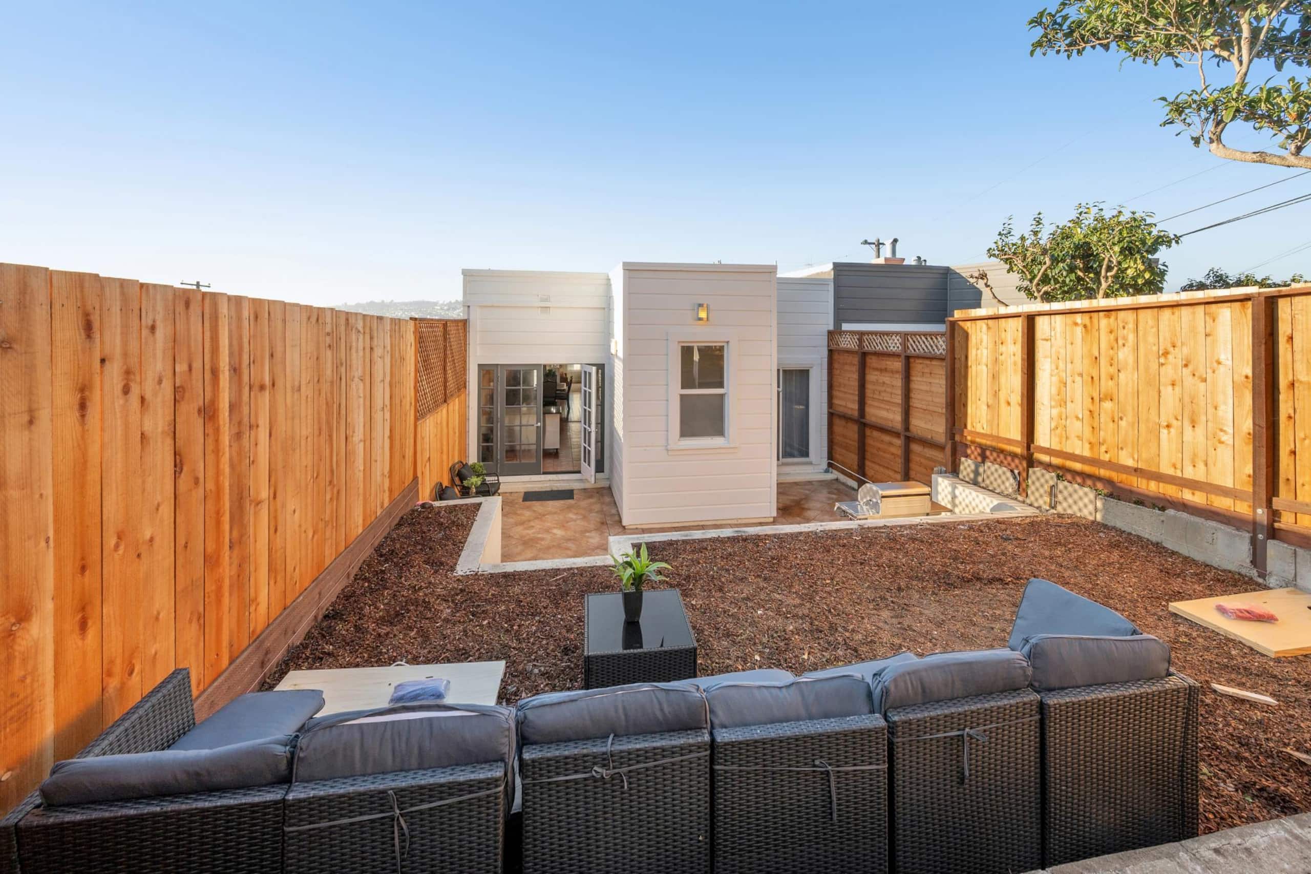 Home in San Francisco · ★5.0 · 2 bedrooms · 2 beds · 1 bath - Image 40