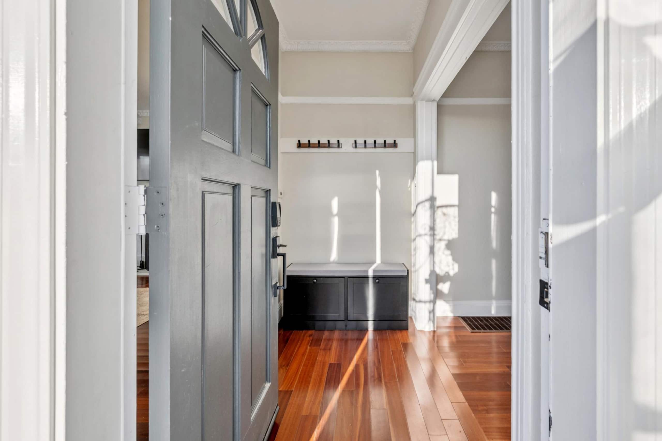 Home in San Francisco · ★5.0 · 2 bedrooms · 2 beds · 1 bath - Image 37