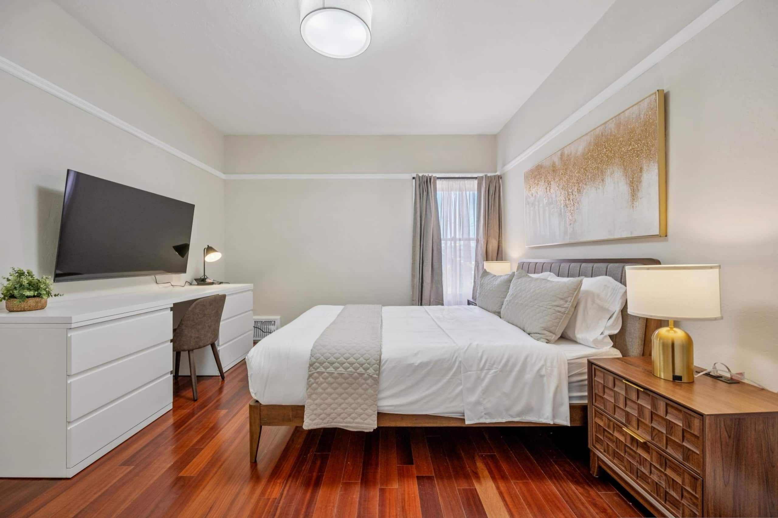 Home in San Francisco · ★5.0 · 2 bedrooms · 2 beds · 1 bath - Image 23