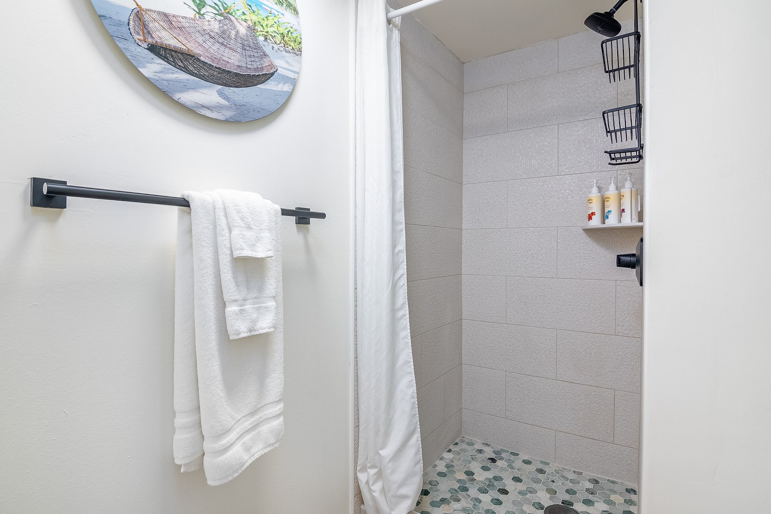 Hotel in Honolulu · ★4.77 · Studio · 1 bed · 1 private bath - Image 8