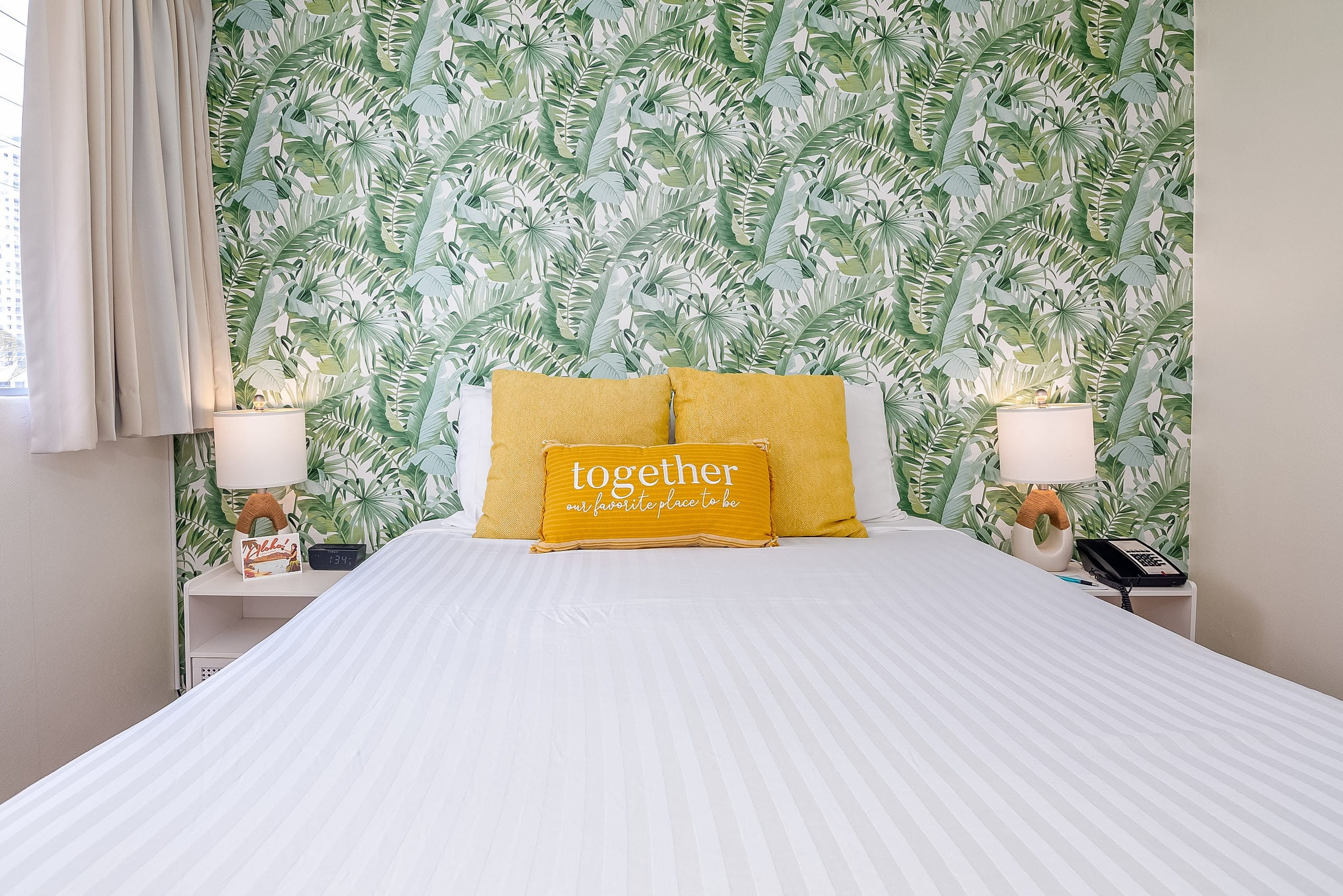 Hotel in Honolulu · ★4.77 · Studio · 1 bed · 1 private bath - Image 47