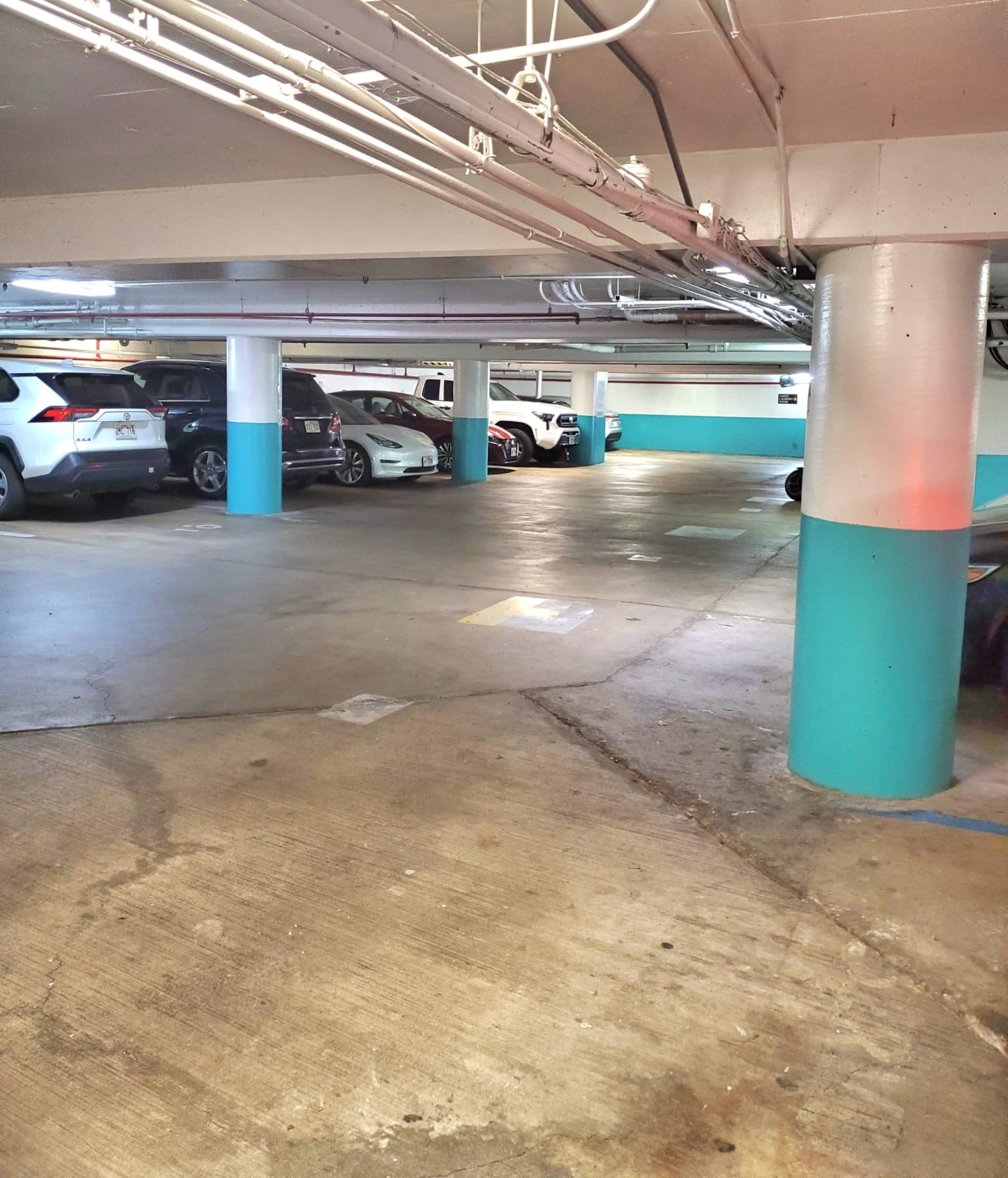 Hotel in Honolulu · ★4.77 · Studio · 1 bed · 1 private bath - Image 18