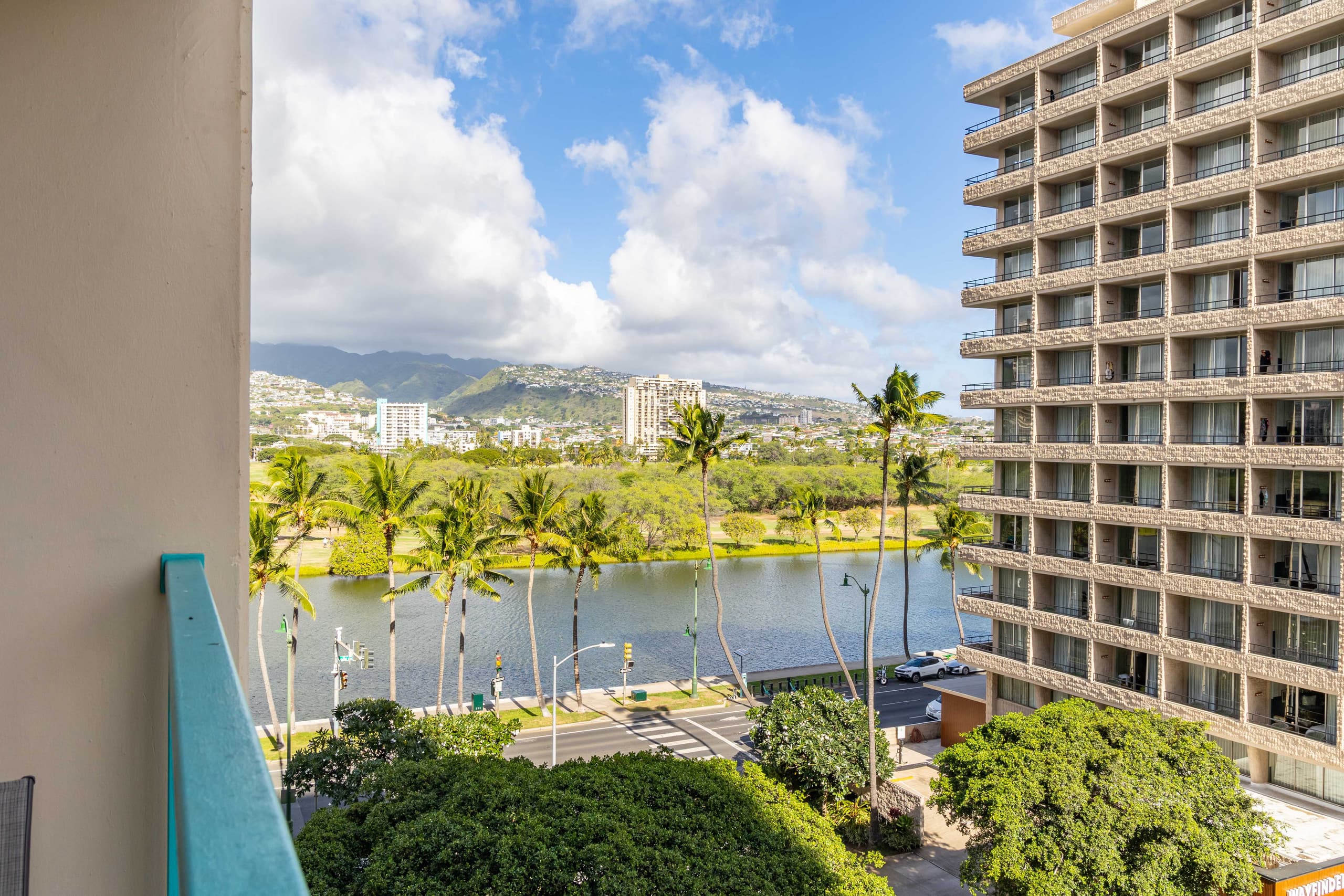 Hotel in Honolulu · ★4.77 · Studio · 1 bed · 1 private bath - Image 16