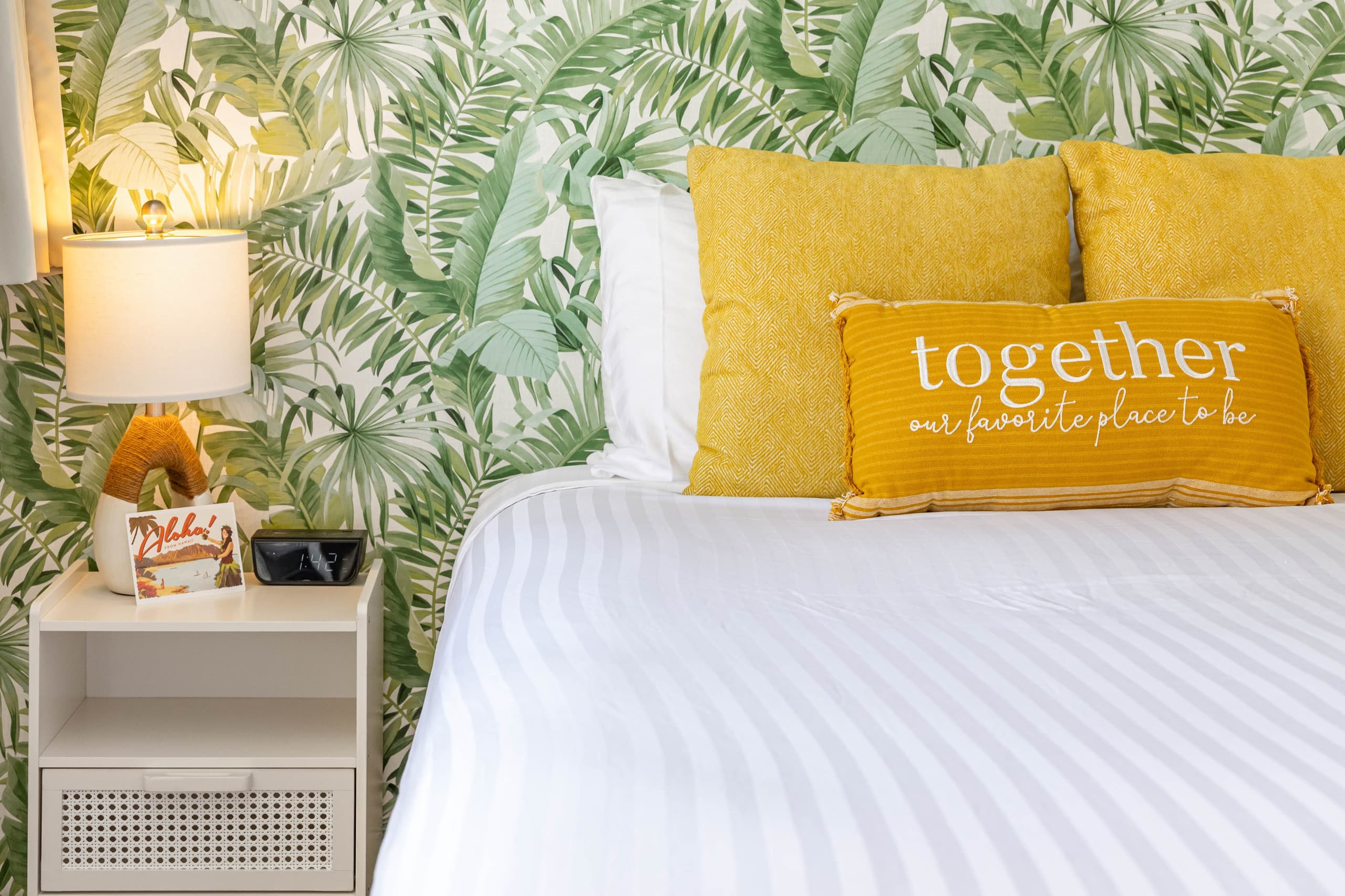 Hotel in Honolulu · ★4.77 · Studio · 1 bed · 1 private bath - Image 52