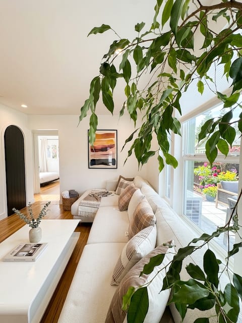 Top Airbnb: Modern Boutique 2BR | Santana Row · Silicon Valley in West San Carlos / Burbank