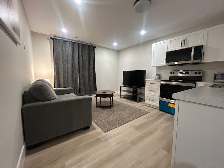 Modern Private Suite - Shédiac