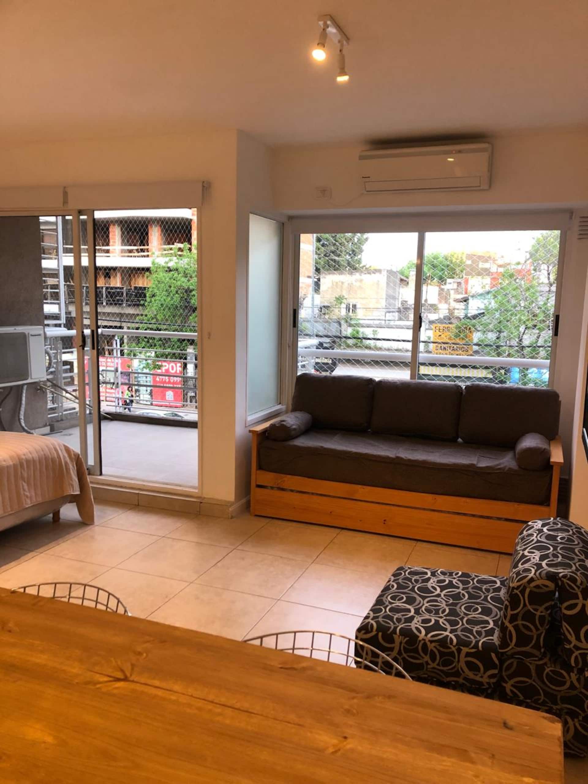 Large Studio Rental 4 People Chacarita