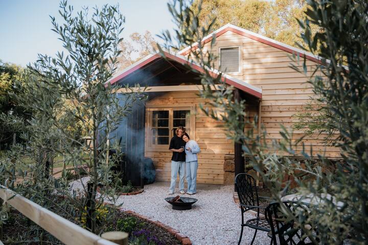 Orchard Cottageromantic Bushland Wellness Retreat - Dunsborough