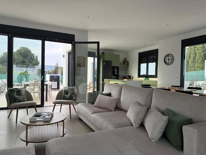 Casa Salama - New 4br, Pool, Ac, Wifi, Montgó View - Xàbia