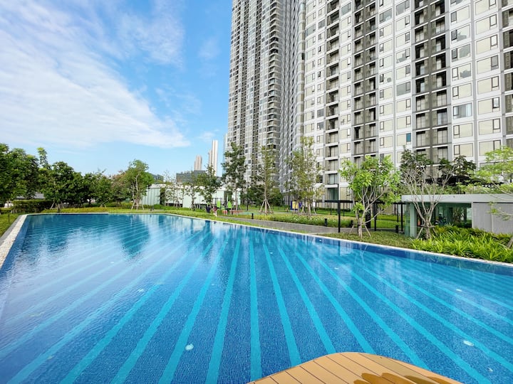 Bts Punnawithi/sukhumvit 64/poolgym/central Bangna - Bangkok