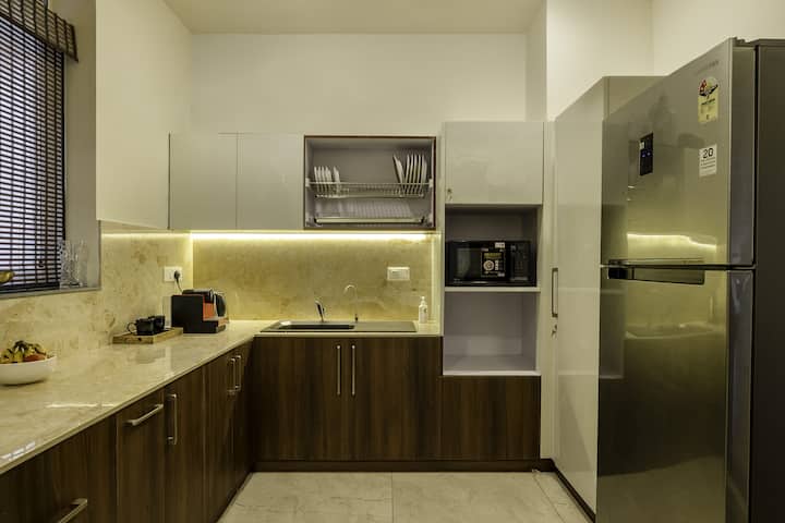 Kitchenette image 1