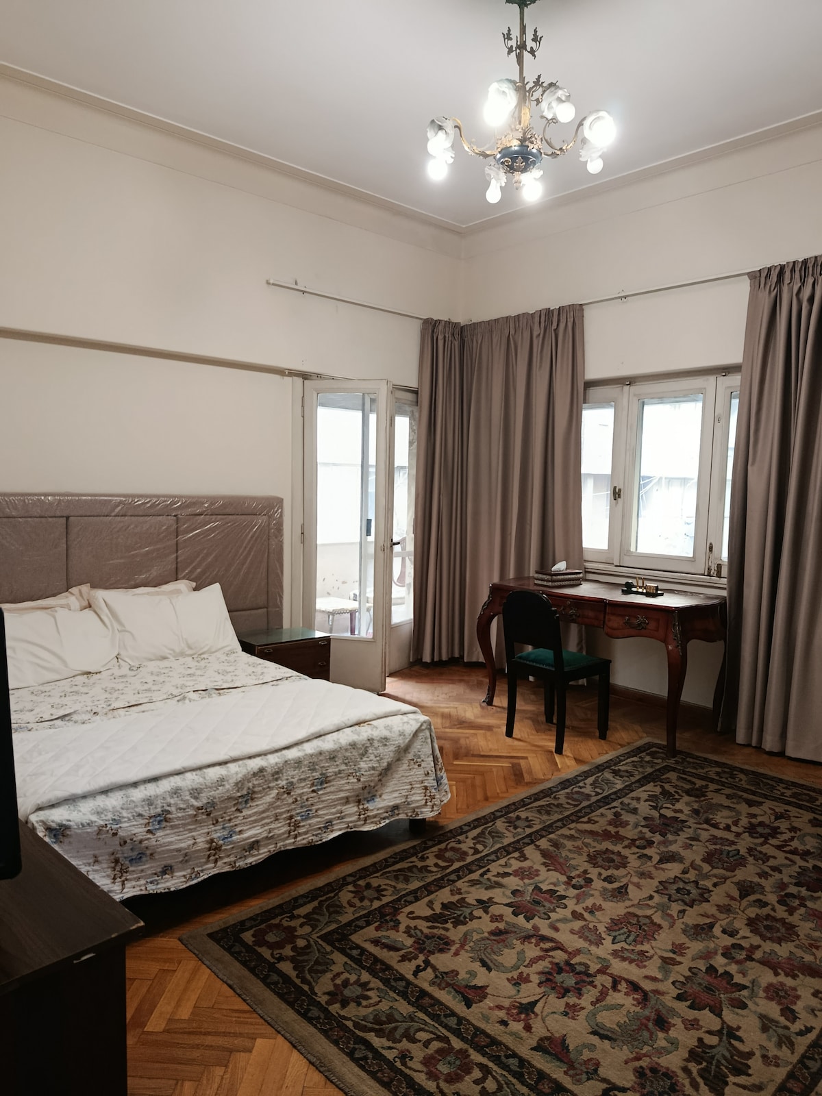 غرفة النوم 2