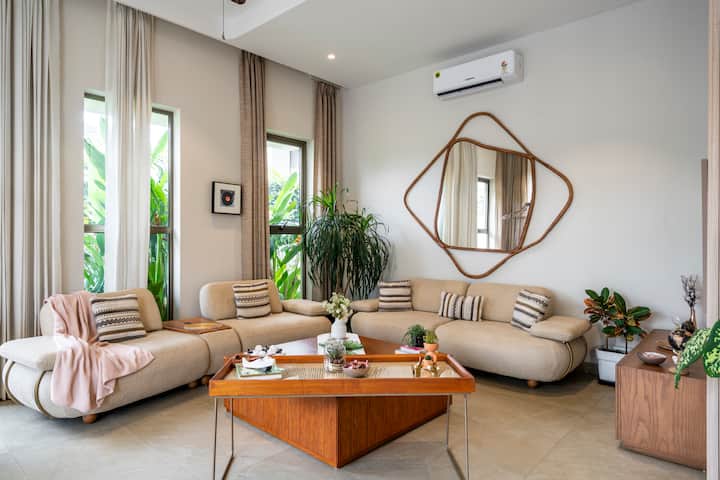 Living room 2 image 4