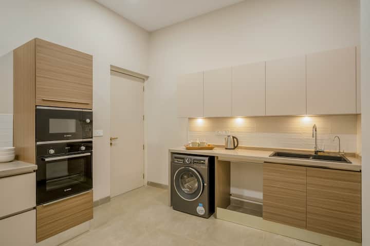 Full kitchen 1 image 2