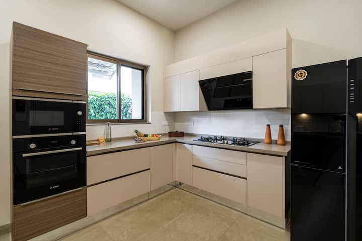 Full kitchen 2 image 1