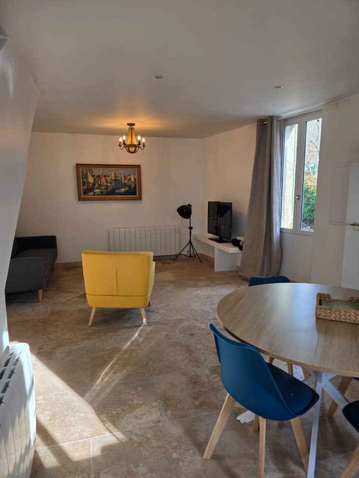 Maison De Village à Pertuis - Pertuis