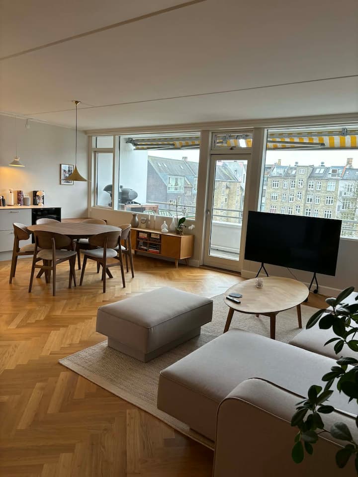 Bright Nordic Apartment In Central Frederiksberg - Kopenhagen
