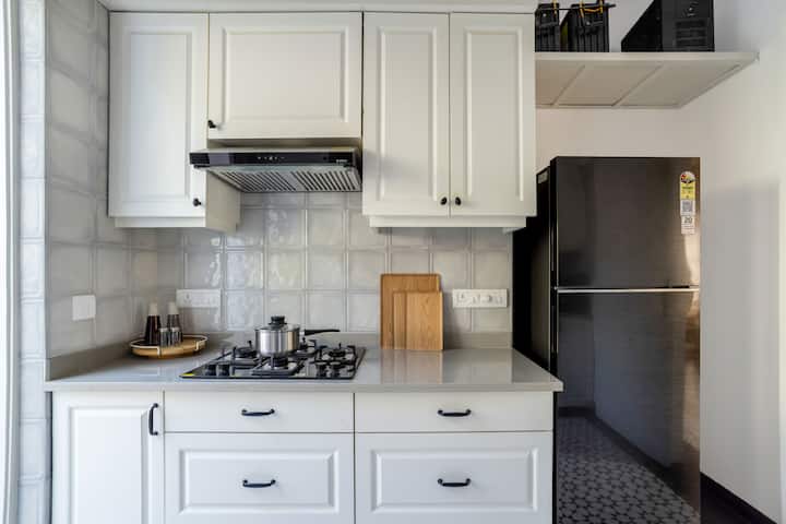 Full kitchen image 3