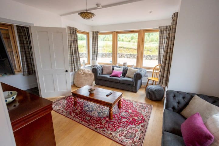 The Lodge Annex At Carrick Castle Estate - Arrochar