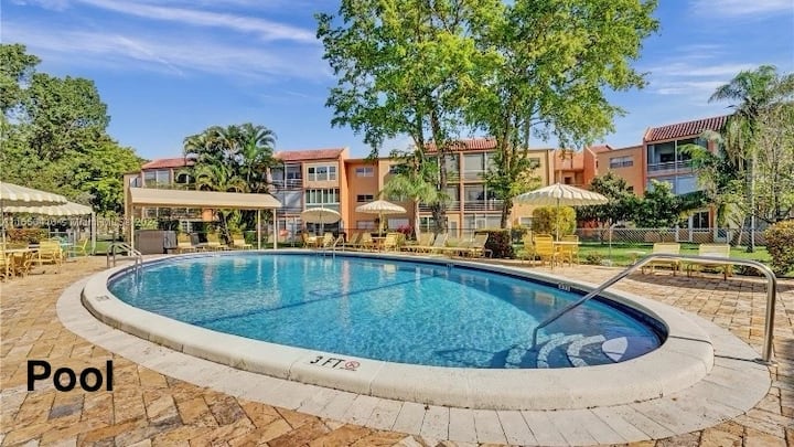 Snowbird Paradise! - Tamarac, FL