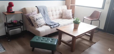 Top Airbnb: Loft near train/subway, beach, and historic center in La Princesa