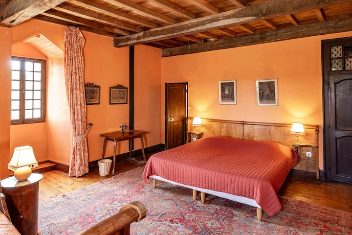 საძინებელი 3