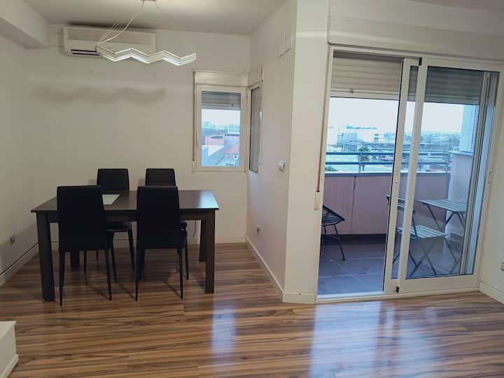 Apartamento, ÁTico Playa De La Malvarrosa, - Valencia