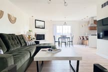 Shoreham Luxe | Vibrant 4BR\2.5BA with Waterfront