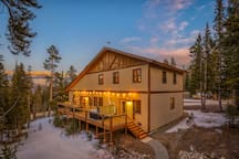 Saddle & Stars Hideout