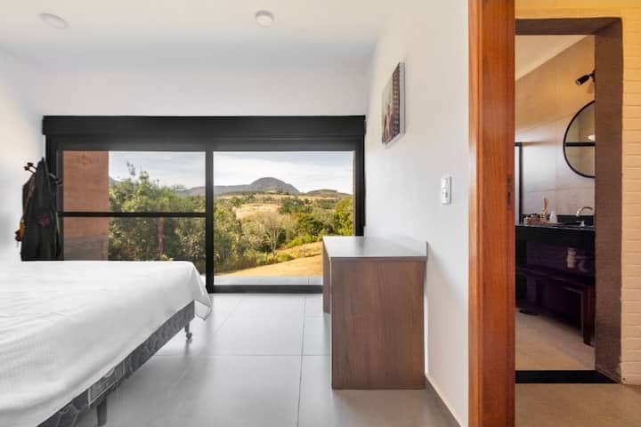 საძინებელი 1