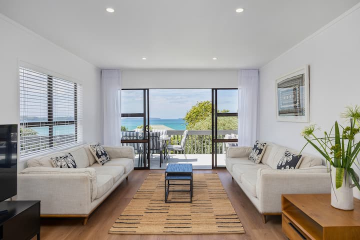 Algies Bay Beach House (Near Matakana & Omaha) - Snells Beach