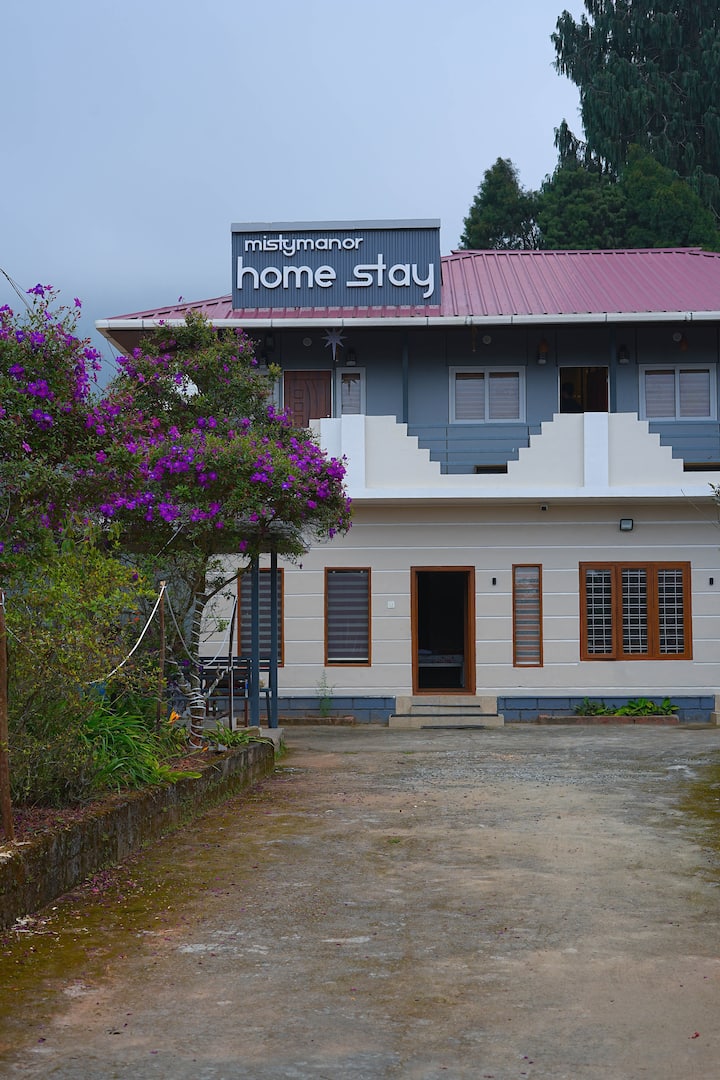 Misty Manor Homestay - Marayoor