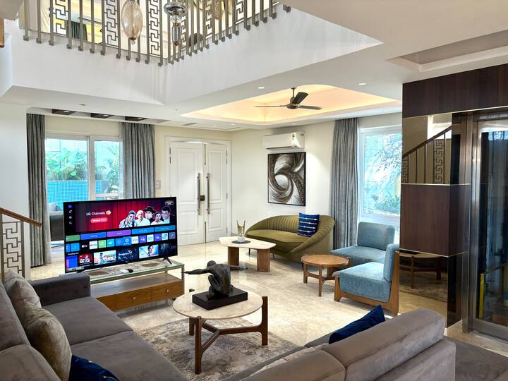 Living room image 3