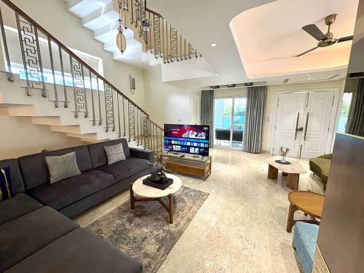 Living room image 2