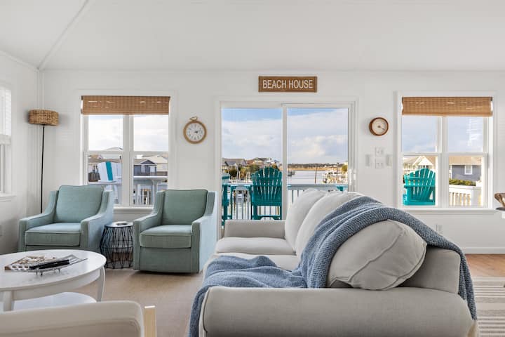 Sandy Dollar Cottage - A Water Lover's Paradise - Topsail Beach, NC