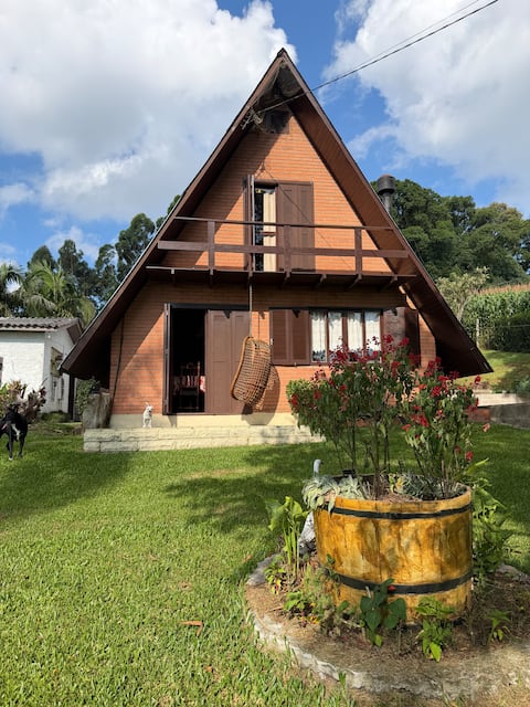 Popular Airbnb listing: Ranch with Rustic Cabin - Nature and Comfort in Farroupilha