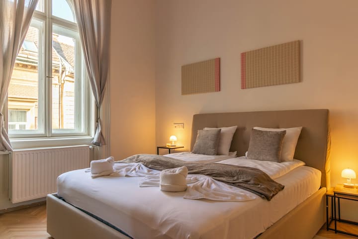 NeWave Apartments managed Airbnb listing 3