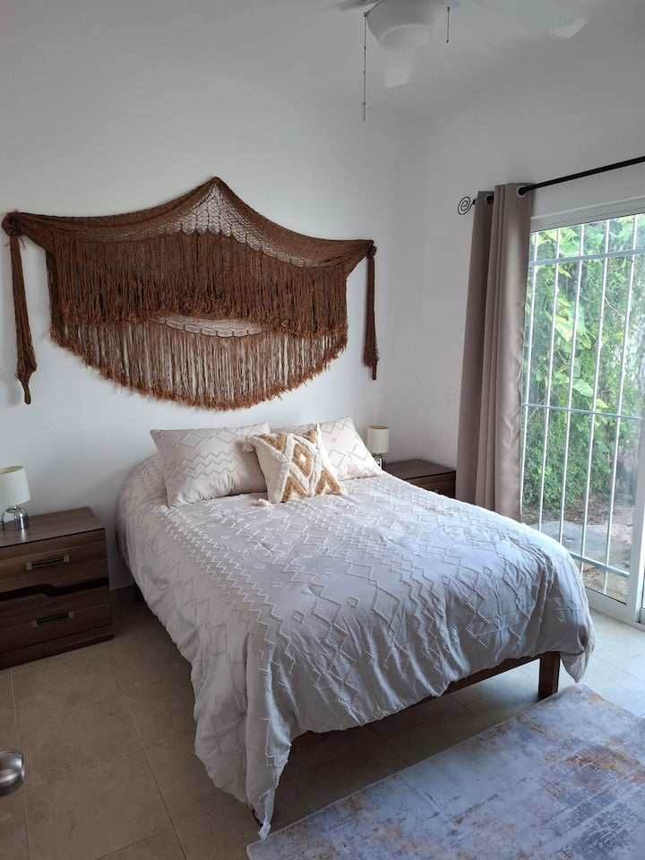 საძინებელი 1