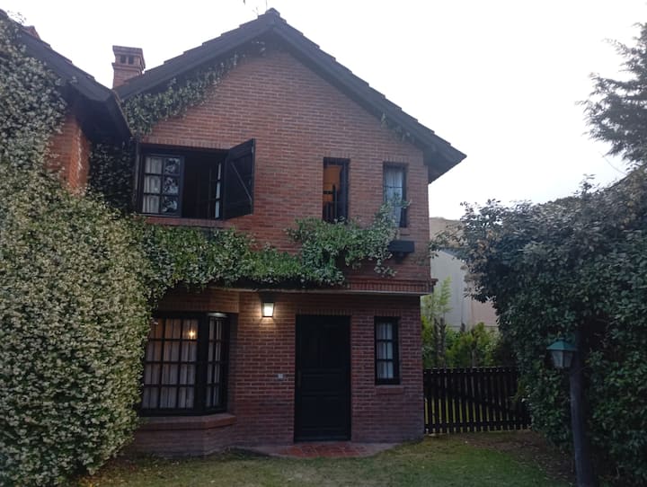 Duplex Cerca Del Centro Y De La Playa - Pinamar