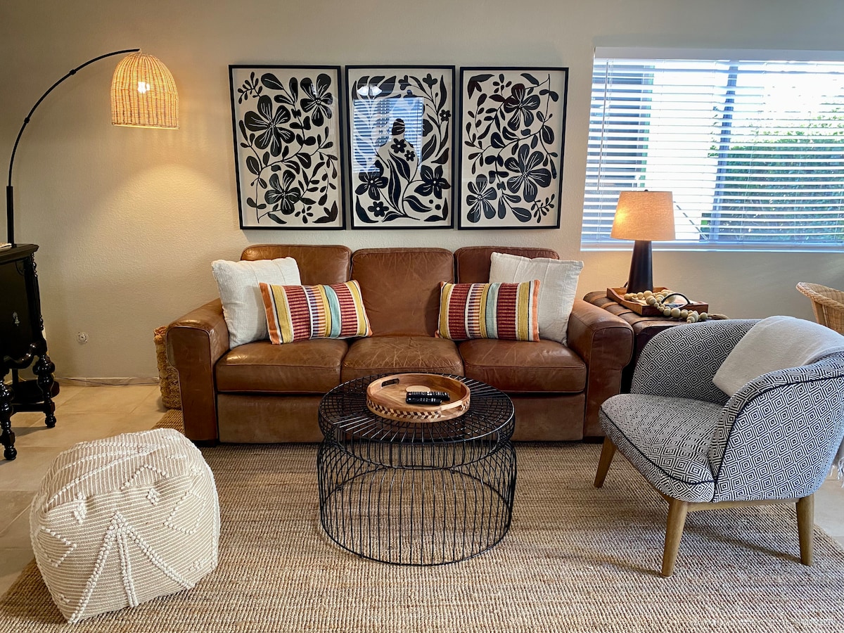Top performing Airbnb: Casita Corazon in the heart of Kensington in Mid City:Kensington Talmadge