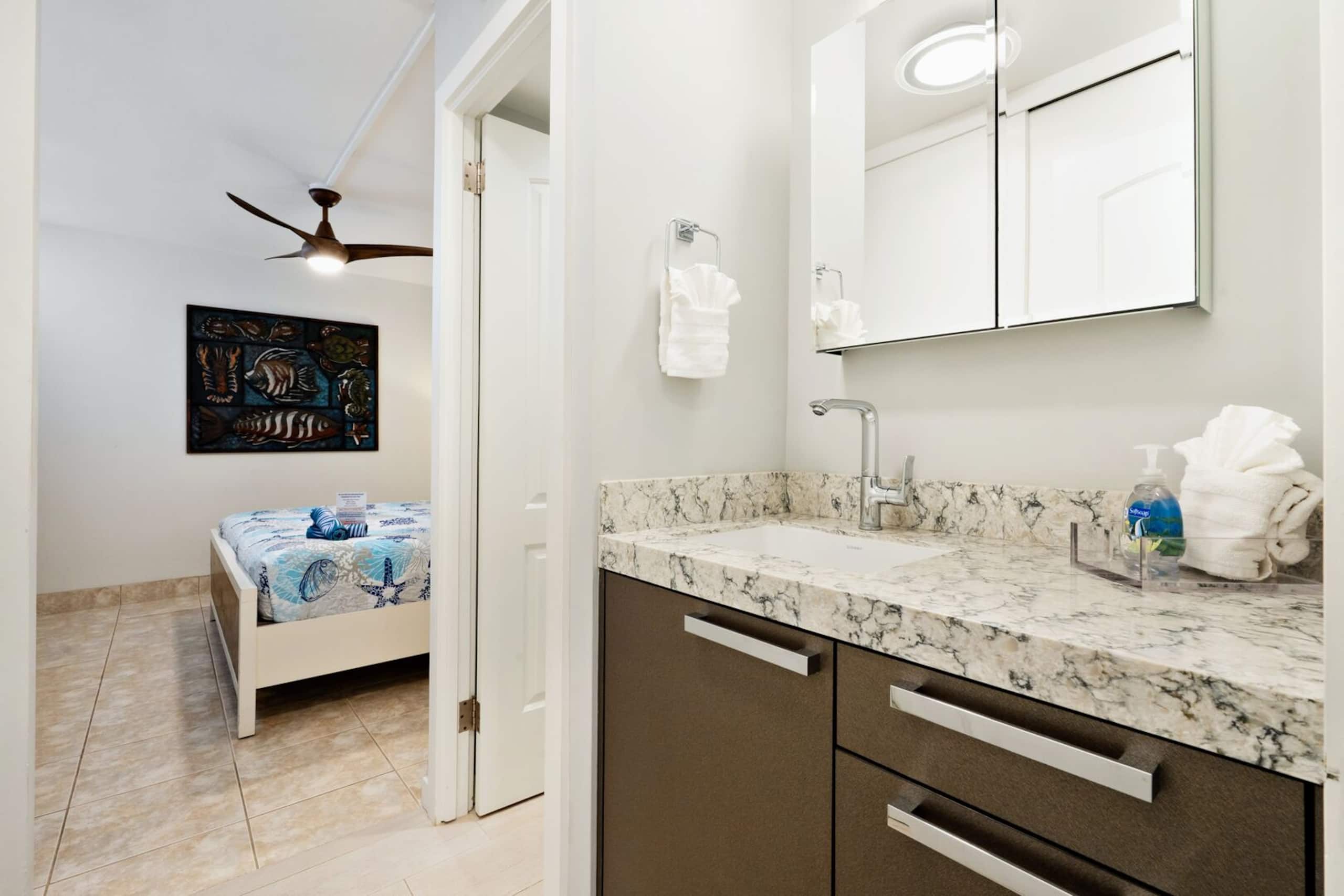 Kamaole Nalu 403 - Ocean View - New Remodel - Image 48