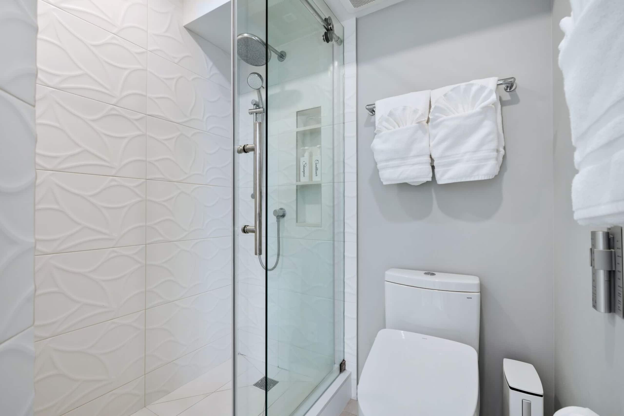 Kamaole Nalu 403 - Ocean View - New Remodel - Image 13
